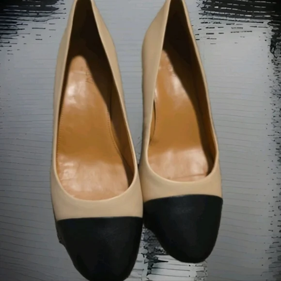 J.Crew women's leather block heel pumps in a beige and black colorblock Sz 10 - Picture 5 of 6